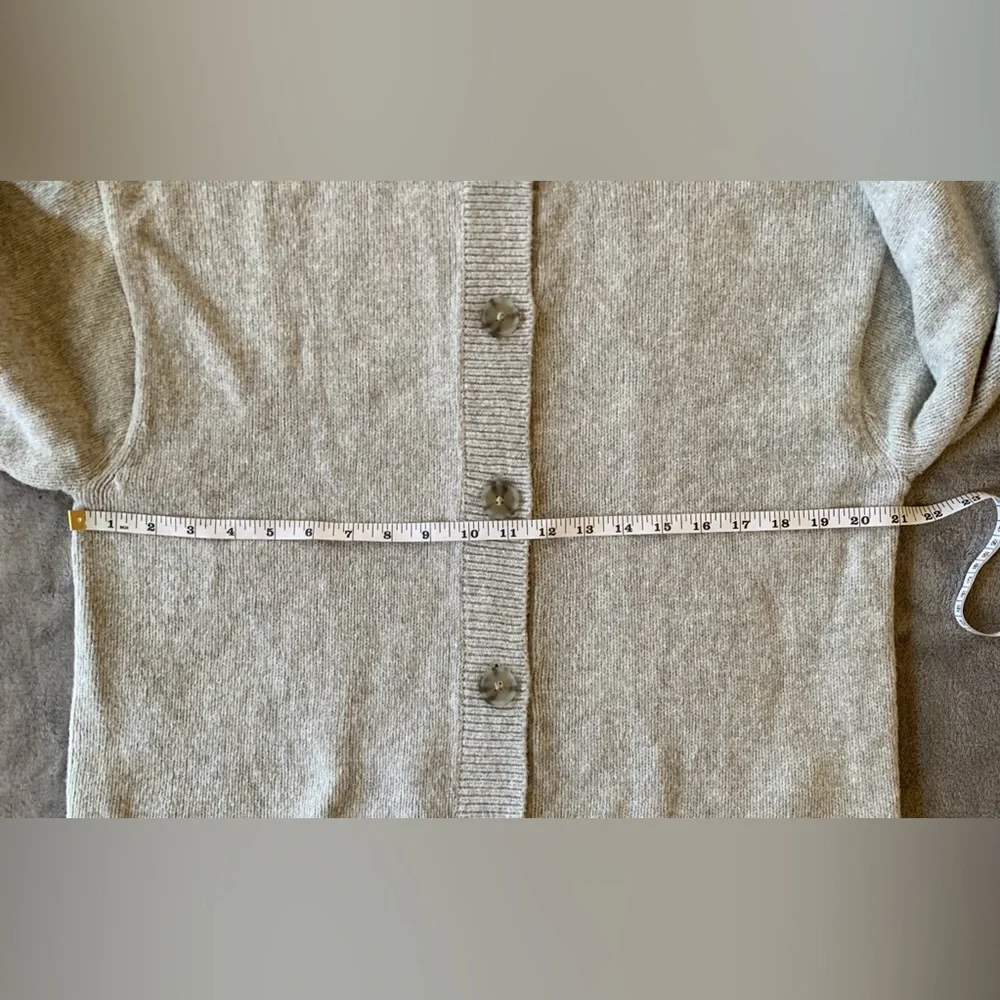 GAP Light grey Button-Front Ribbed Cardigan - Picture 5 of 9